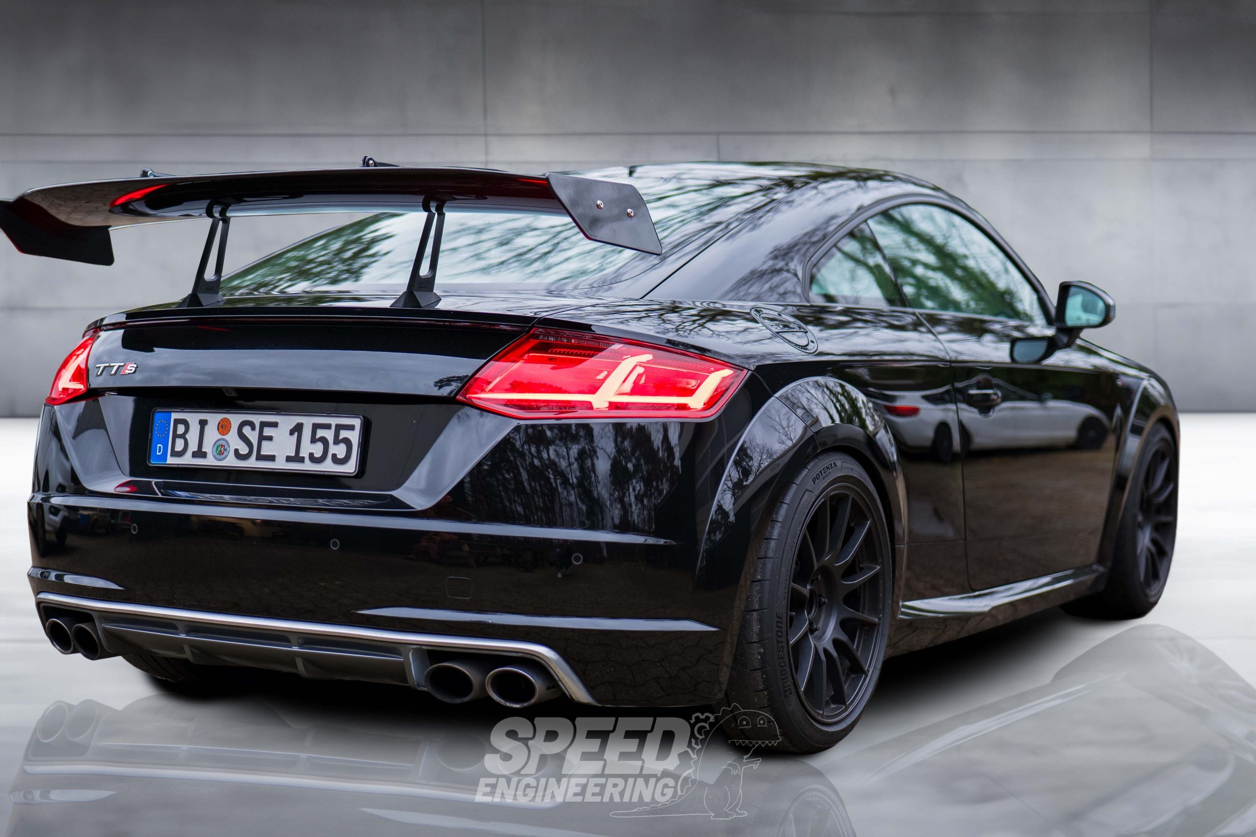 SPEED Big Wing Swan Neck passend für Audi TT 8S mit TÜV-Teilegutachten